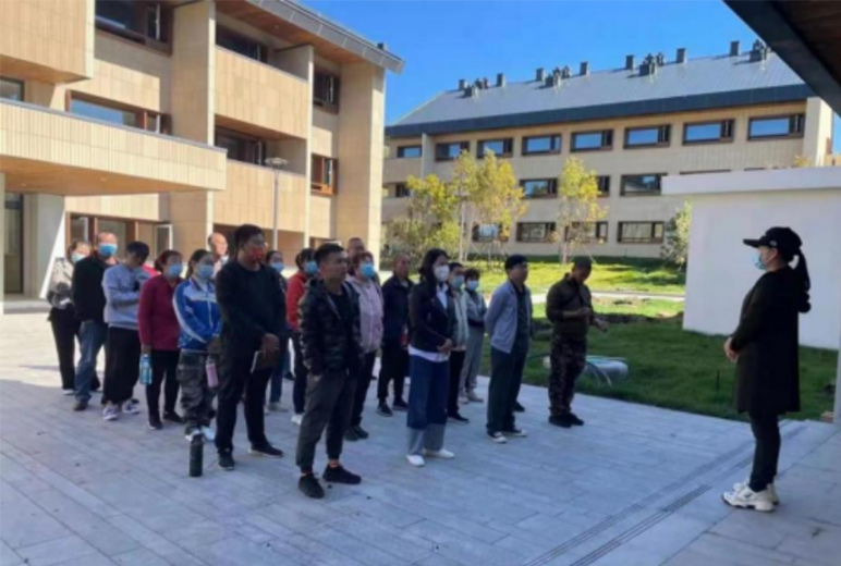 c0600ba0-a00f-4ed2-a29c-b92f116570901640051408512