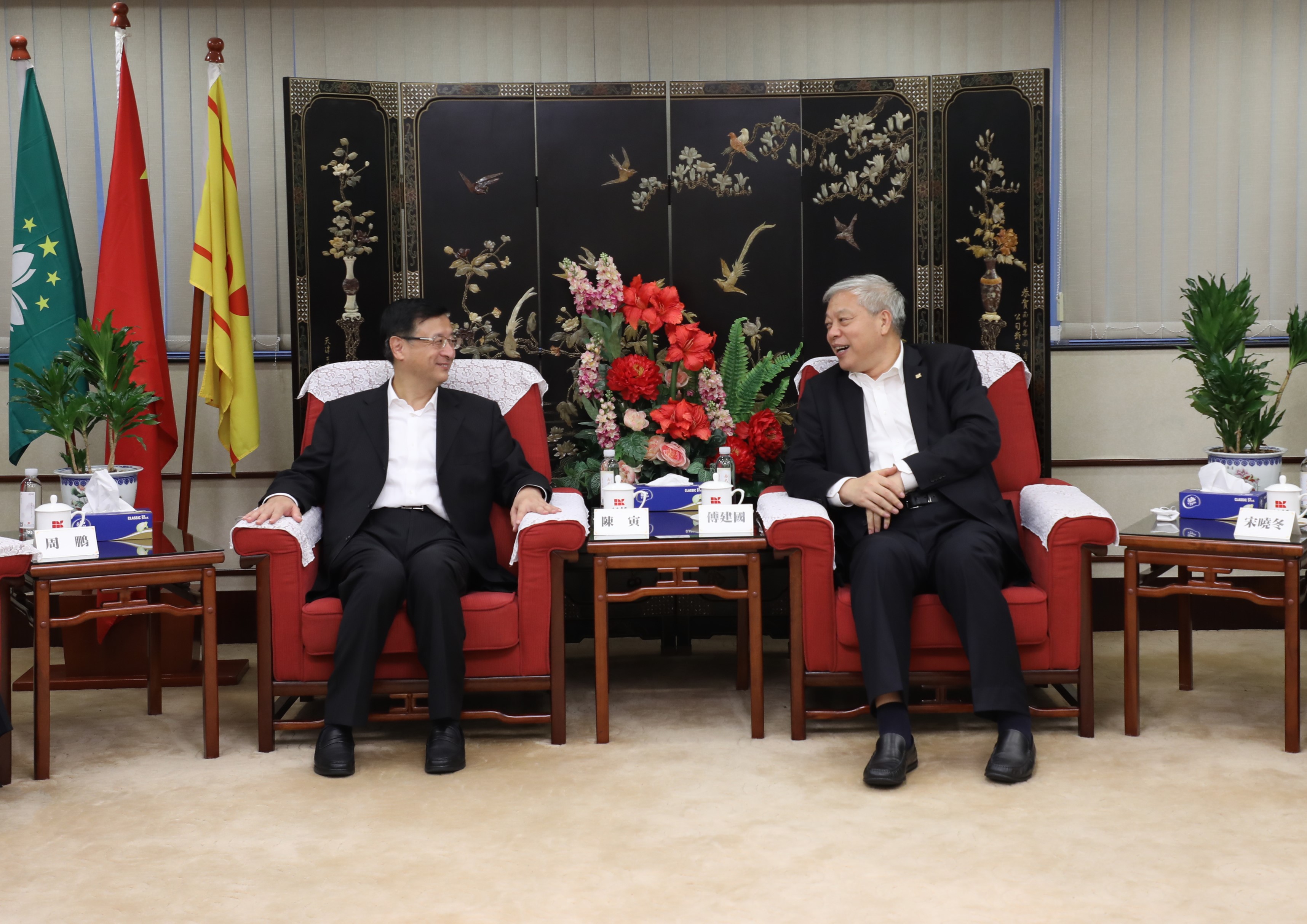 6ee903eb-3f3d-4247-b834-74acfbd09bc51670207676498