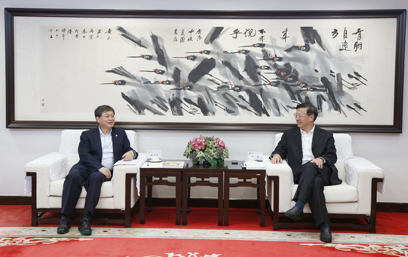 96bb8bf4-2855-4c64-a014-455daca75f611694685840179