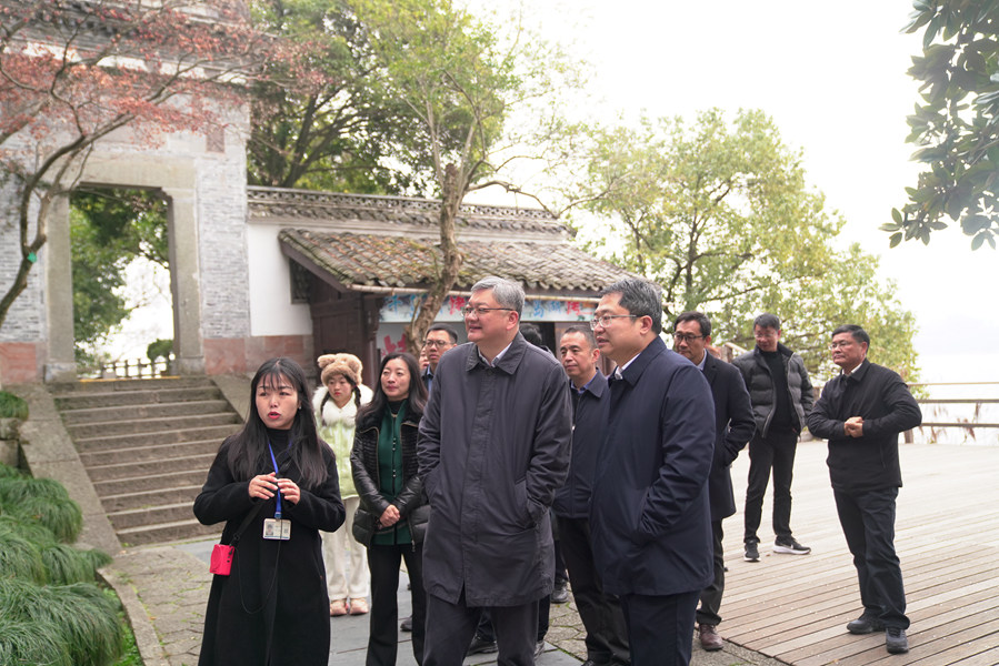 824cb53d-fae5-4efa-b4e4-0d8247b4ed5b1705566610020