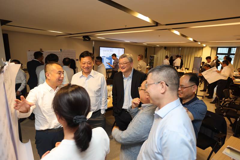 d0e8ff29-a14f-4af6-8a9c-f68d22af2e071728984647268