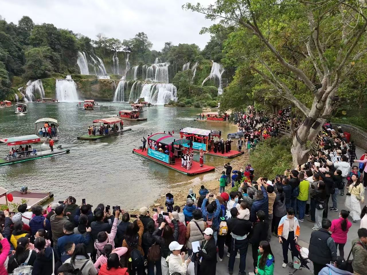 dd0fb334-cdec-4663-bdcd-6e1cf27d43901745579121523